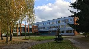 В Псковской области учителей-пенсионеров в 1,5 раза больше, чем молодых преподавателей